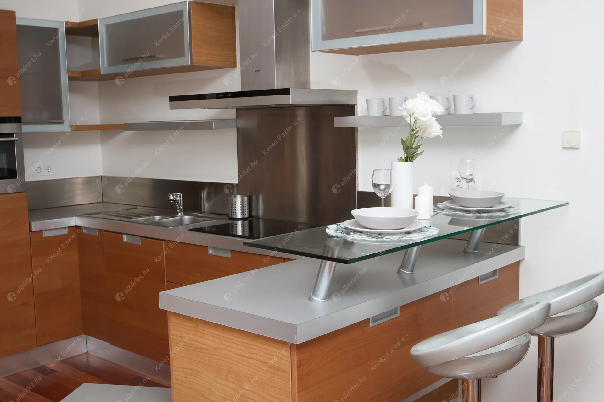 Kiadó albérlet 470000 Ft/hó áron: Budapest, I. kerület  Országház utca. Mérete: 60 nm, 1 szobás | Alberlet.hu - 6462021