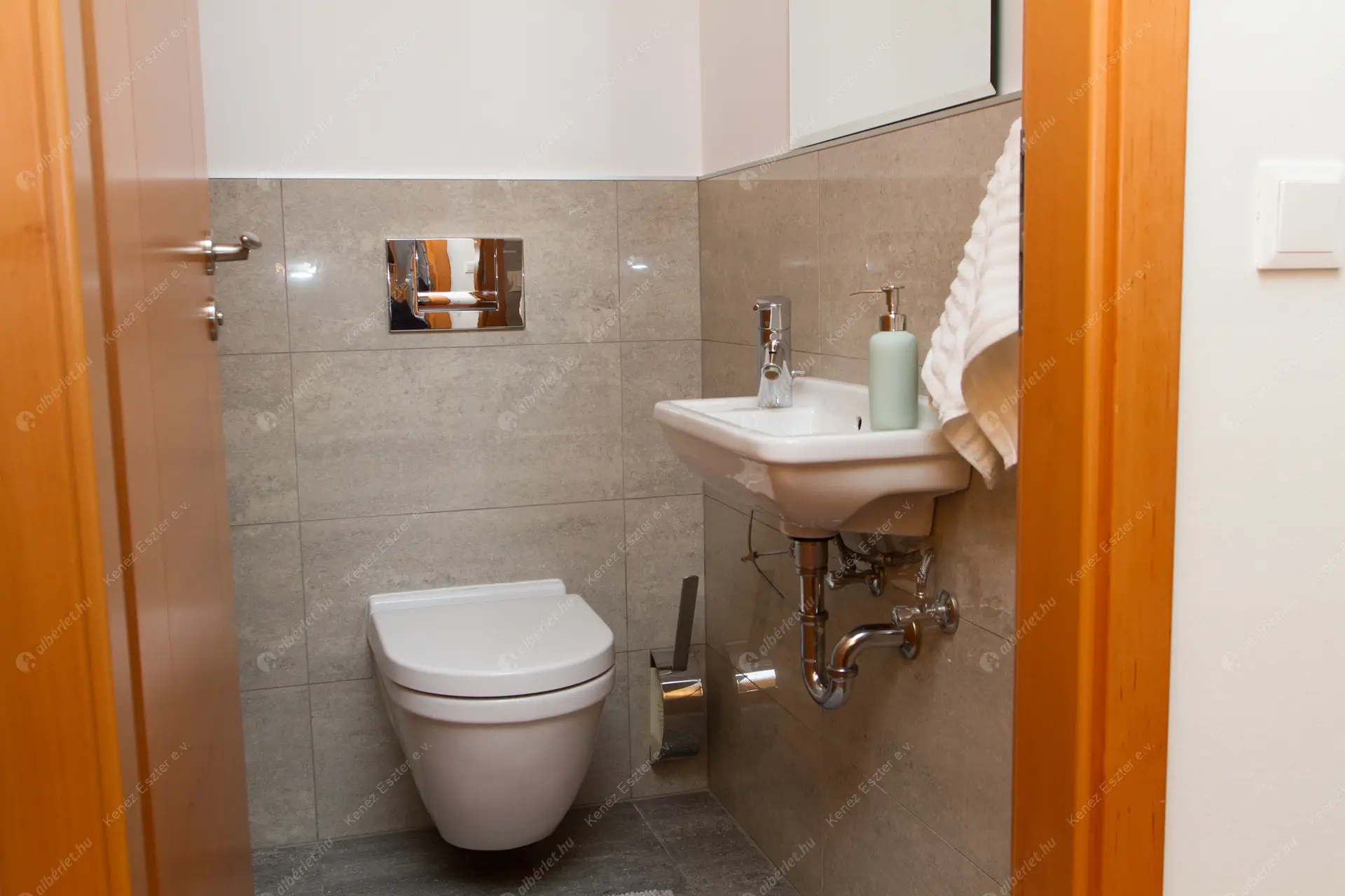 Kiadó albérlet 470000 Ft/hó áron: Budapest, I. kerület  Országház utca. Mérete: 60 nm, 1 szobás | Alberlet.hu - 6462124