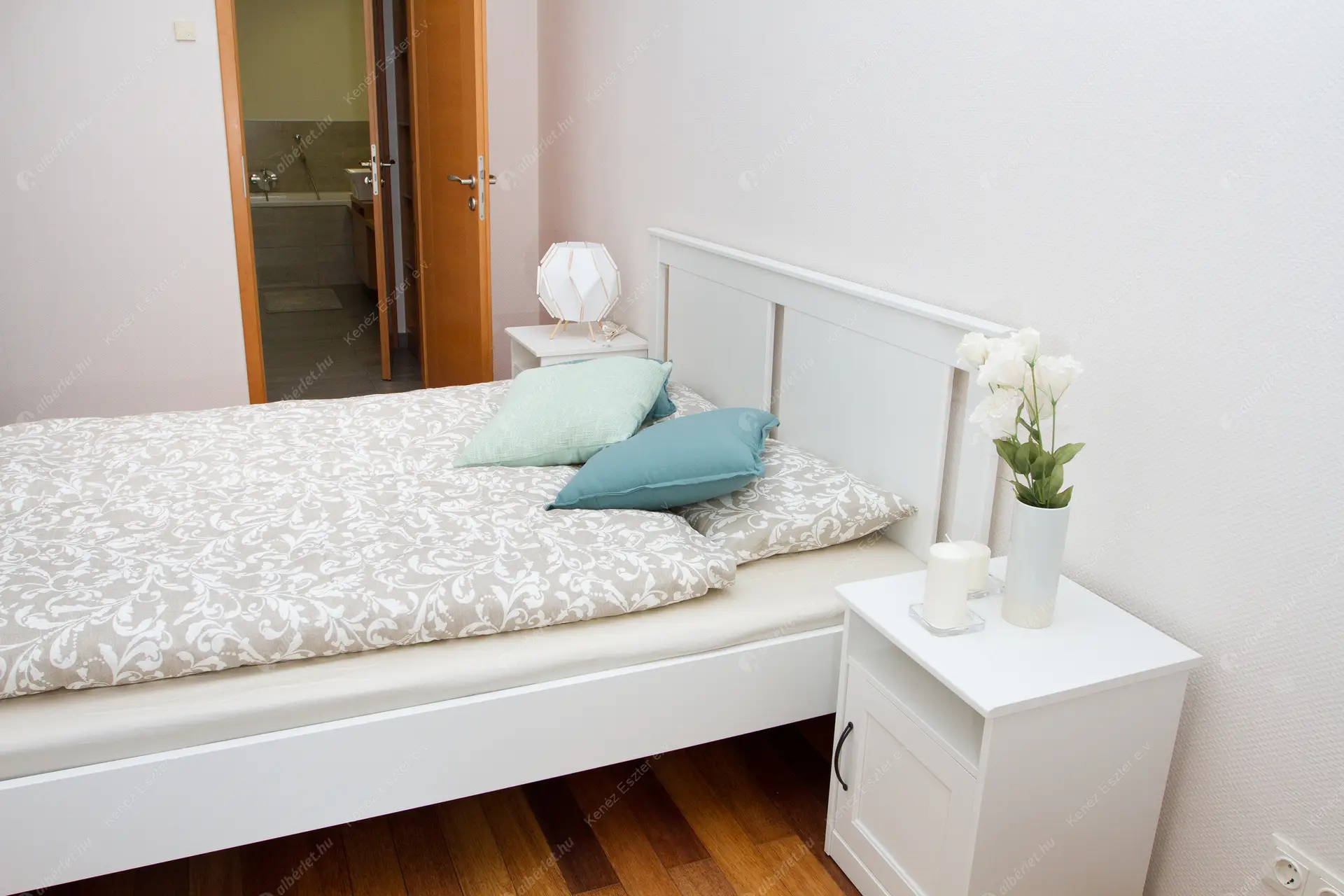 Kiadó albérlet 470000 Ft/hó áron: Budapest, I. kerület  Országház utca. Mérete: 60 nm, 1 szobás | Alberlet.hu - 6462127