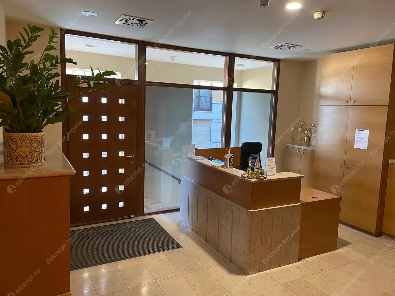 Kiadó albérlet 539000 Ft/hó áron: Budapest, I. kerület  Országház utca. Mérete: 63 nm, 2 szobás | Alberlet.hu - 5508919