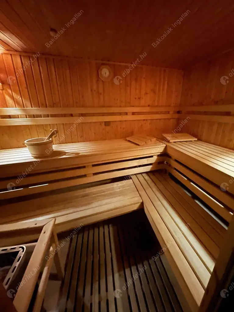 Kiadó albérlet 539000 Ft/hó áron: Budapest, I. kerület  Országház utca. Mérete: 63 nm, 2 szobás | Alberlet.hu - 5508922