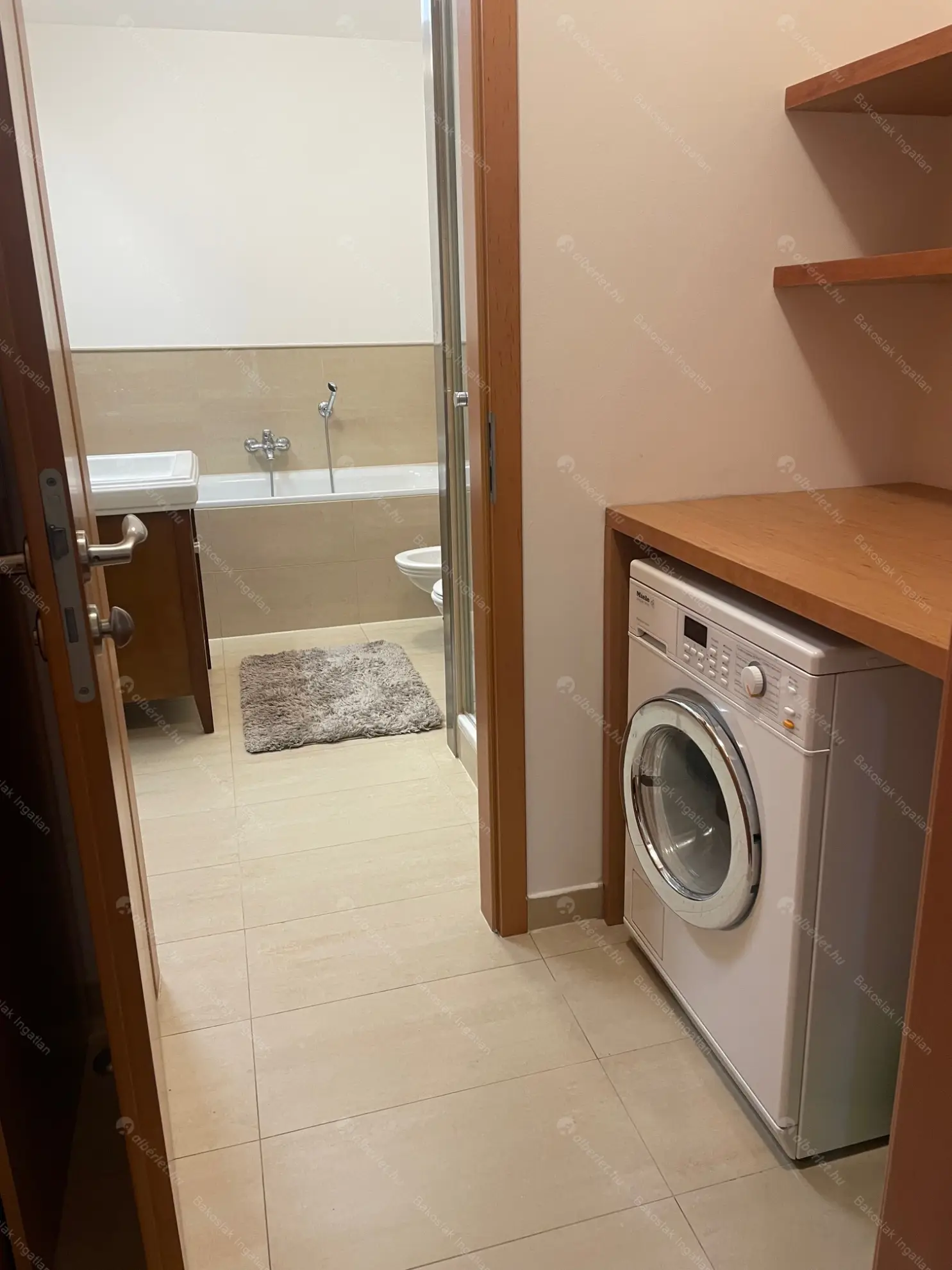 Kiadó albérlet 539000 Ft/hó áron: Budapest, I. kerület  Országház utca. Mérete: 63 nm, 2 szobás | Alberlet.hu - 6604616