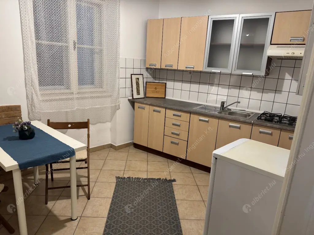 Kiadó albérlet 190000 Ft/hó áron: Budapest, I. kerület  Ostrom utca. Mérete: 41 nm, 1 szobás | Alberlet.hu - 6569922