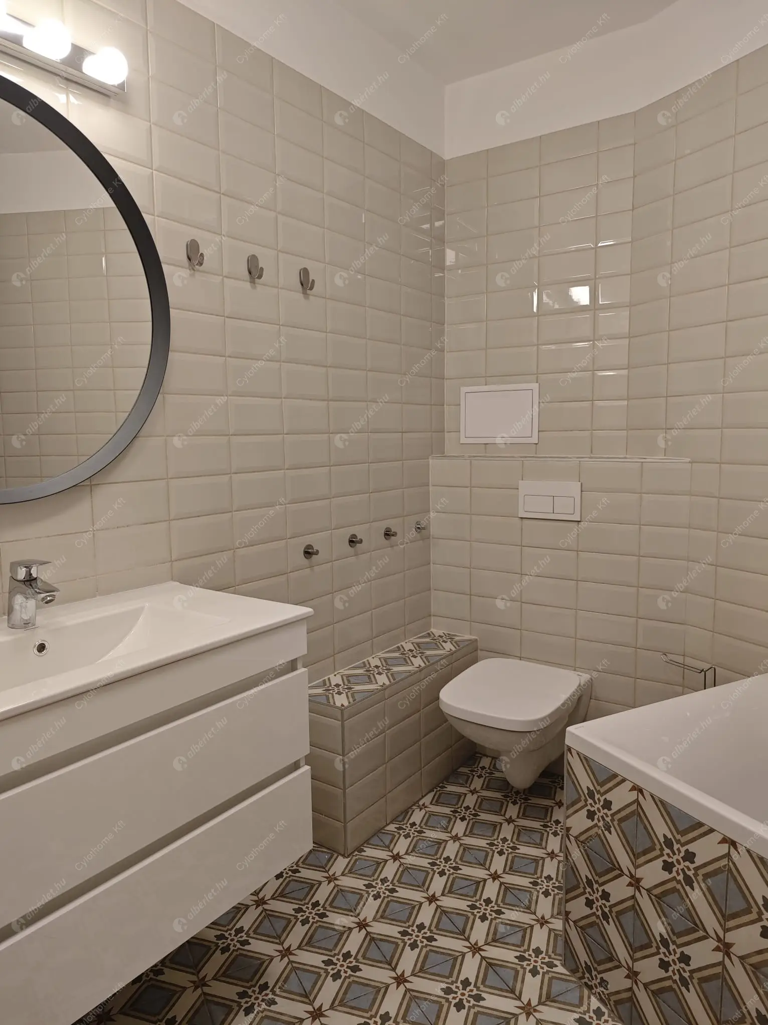 Kiadó albérlet 458000 Ft/hó áron: Budapest, I. kerület  Ostrom utca. Mérete: 80 nm, 3 szobás | Alberlet.hu - 6596659