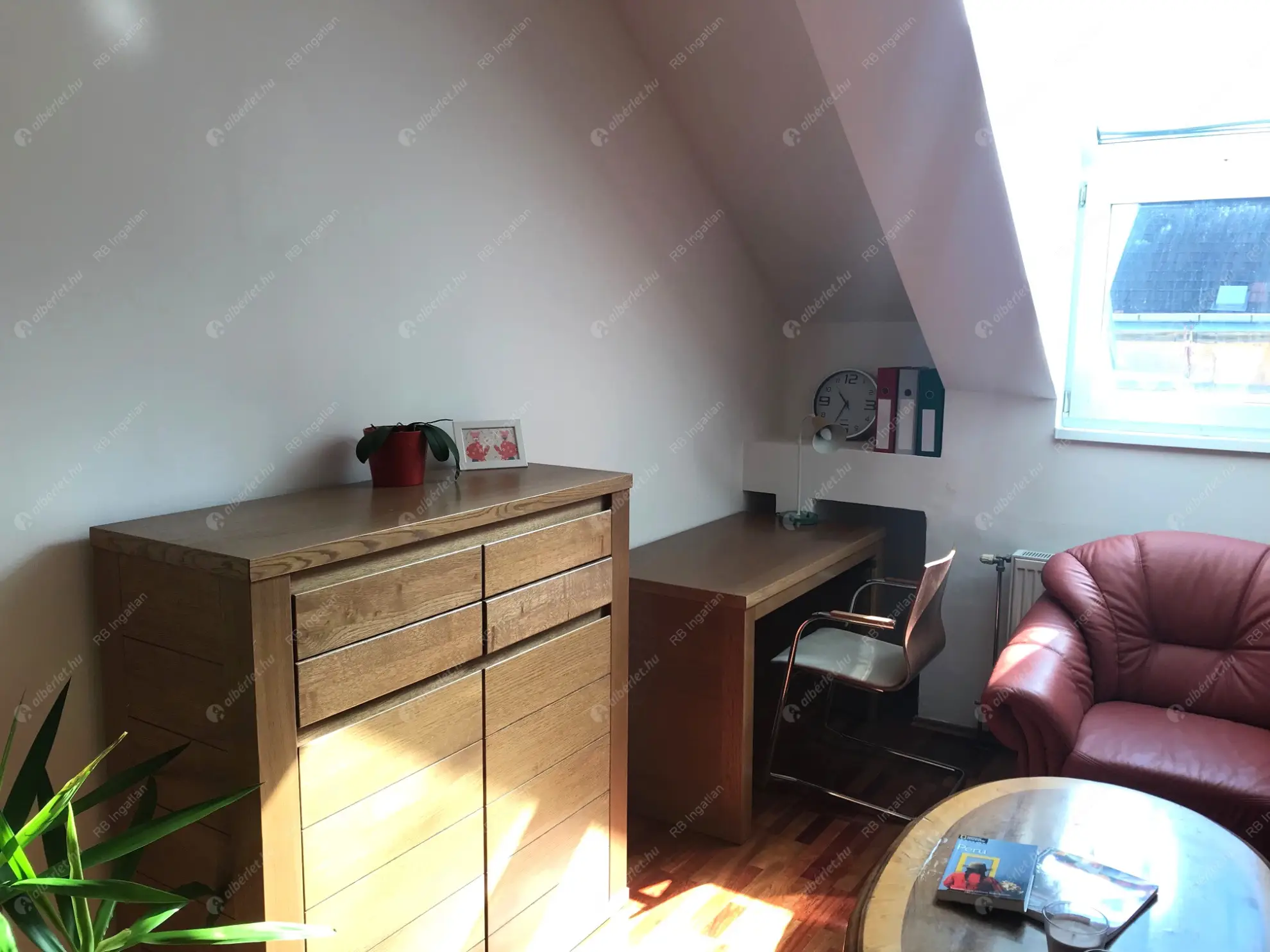 Kiadó albérlet 270000 Ft/hó áron: Budapest, I. kerület  Pálya utca. Mérete: 50 nm, 2 szobás | Alberlet.hu - 6621258