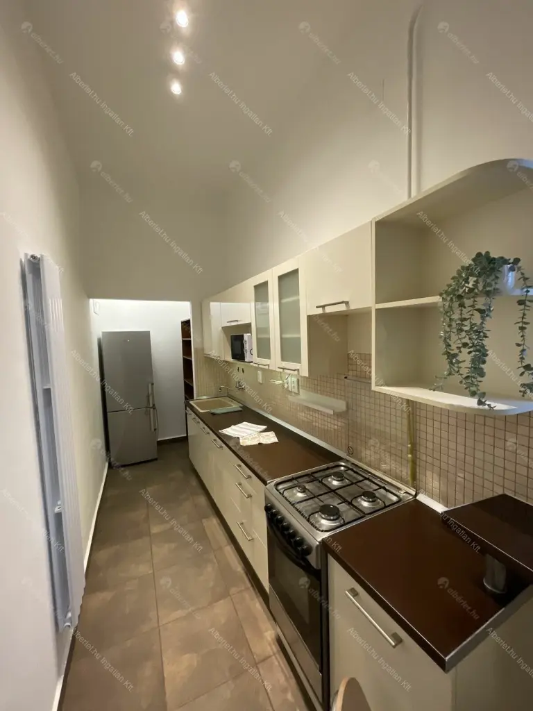 Kiadó albérlet 295000 Ft/hó áron: Budapest, I. kerület  Pauler utca. Mérete: 55 nm, 2 szobás | Alberlet.hu - 6679328