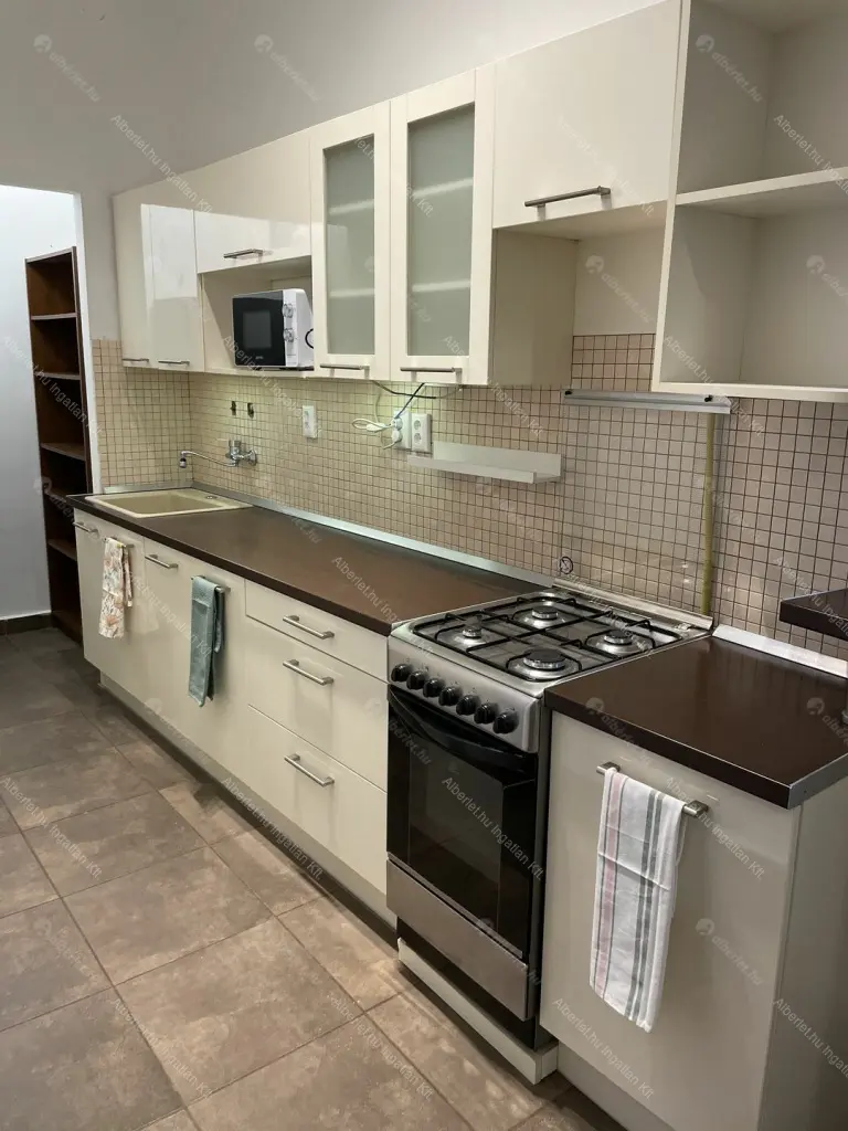 Kiadó albérlet 295000 Ft/hó áron: Budapest, I. kerület  Pauler utca. Mérete: 55 nm, 2 szobás | Alberlet.hu - 6679332