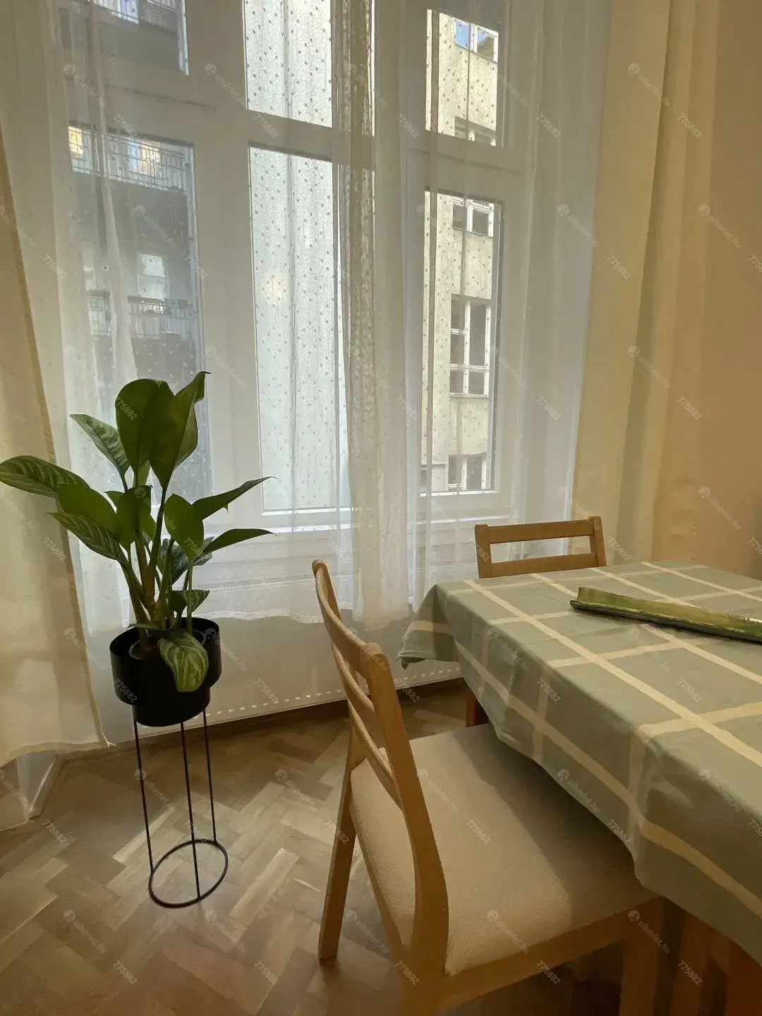 Kiadó albérlet 295000 Ft/hó áron: Budapest, I. kerület  Pauler utca. Mérete: 57 nm, 2 szobás | Alberlet.hu - 6676144