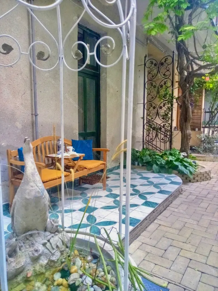 Kiadó albérlet 155000 Ft/hó áron: Budapest, I. kerület  Ponty utca. Mérete: 26 nm, 1 szobás | Alberlet.hu - 6641403