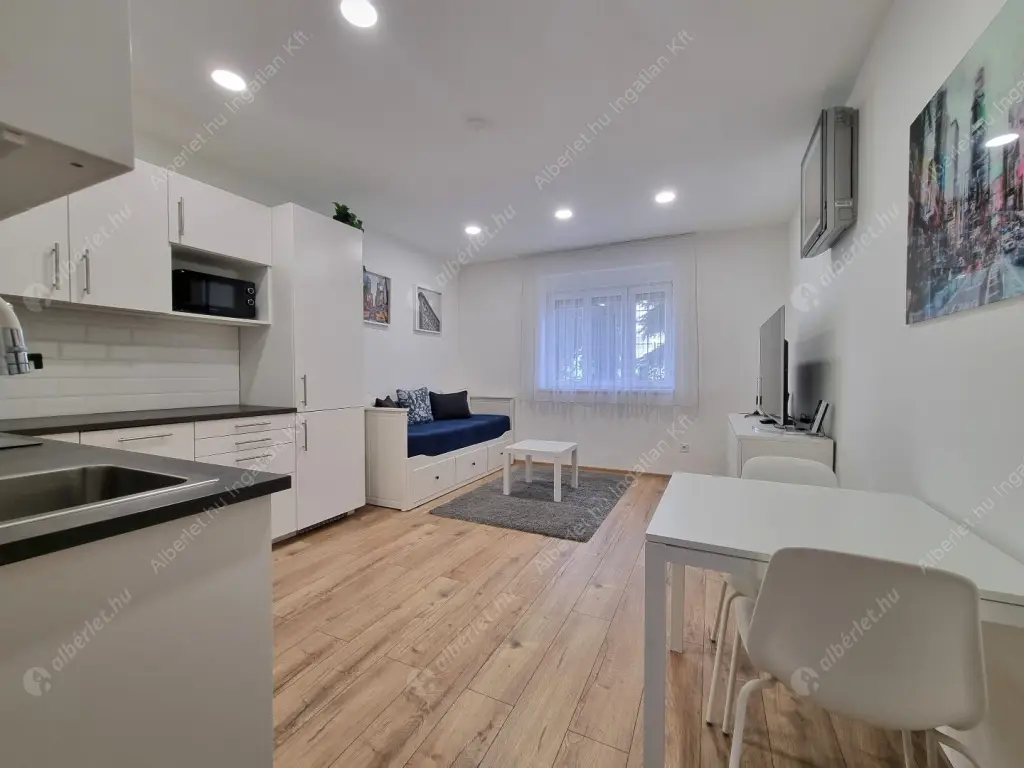 Kiadó albérlet 300000 Ft/hó áron: Budapest, I. kerület  Szabó Ilonka utca. Mérete: 39 nm, 2 szobás | Alberlet.hu - 6615499