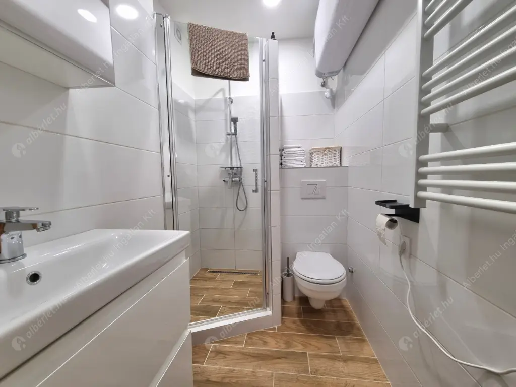 Kiadó albérlet 300000 Ft/hó áron: Budapest, I. kerület  Szabó Ilonka utca. Mérete: 39 nm, 2 szobás | Alberlet.hu - 6615506