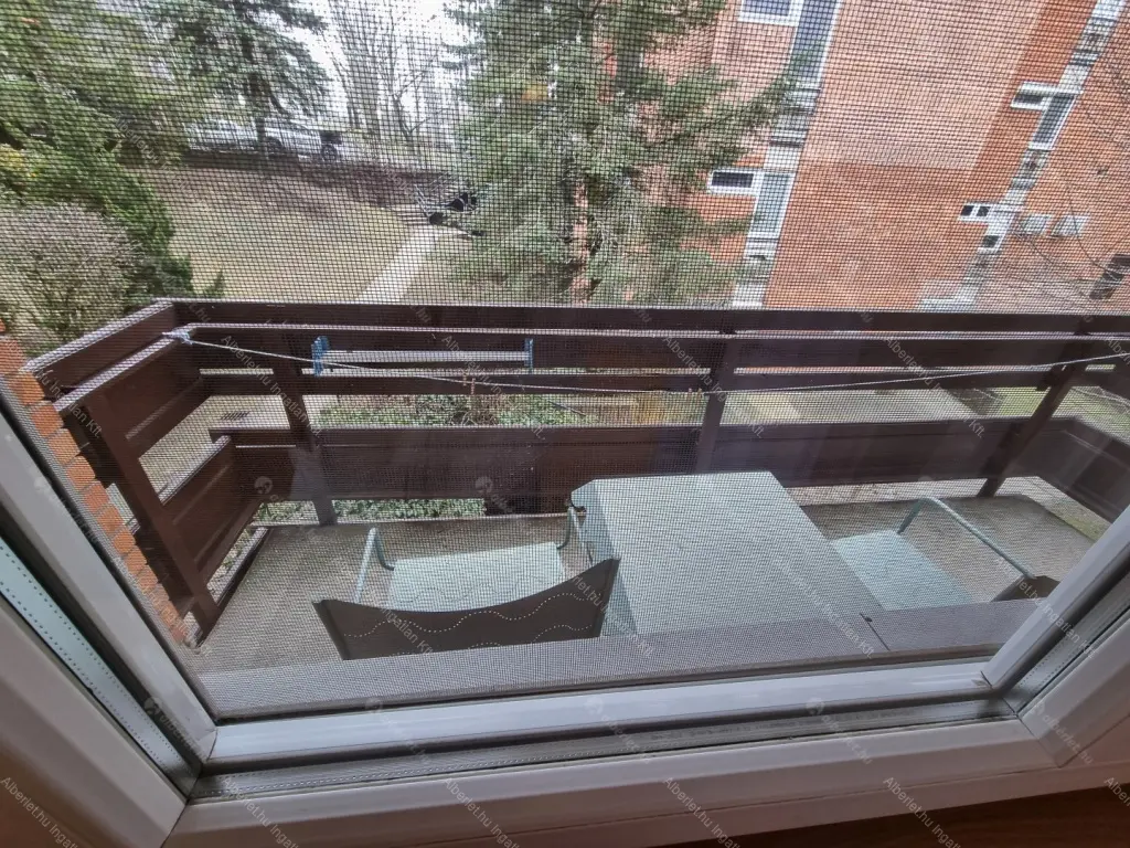 Kiadó albérlet 350000 Ft/hó áron: Budapest, I. kerület  Szirtes út. Mérete: 46 nm, 2 szobás | Alberlet.hu - 6645125