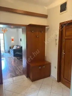 Kiadó albérlet 300000 Ft/hó áron: Budapest, I. kerület  Tigris utca. Mérete: 63 nm, 2 szobás | Alberlet.hu - 6512512