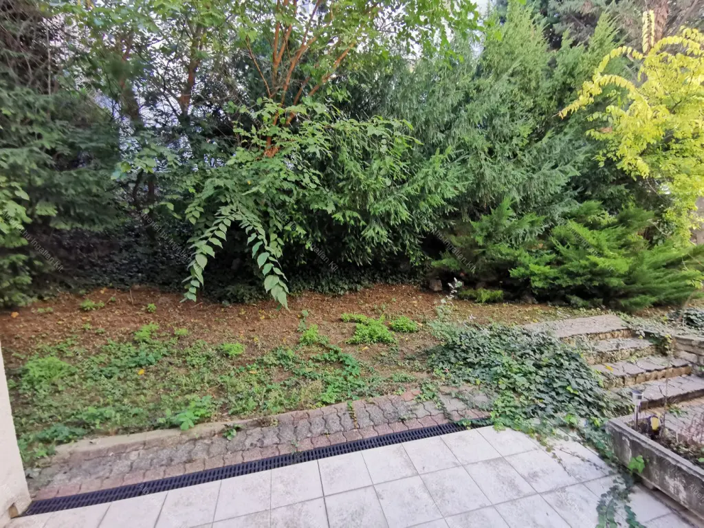 Kiadó albérlet 295000 Ft/hó áron: Budapest, I. kerület  Toldy Ferenc utca. Mérete: 72 nm, 2 szobás | Alberlet.hu - 6703750