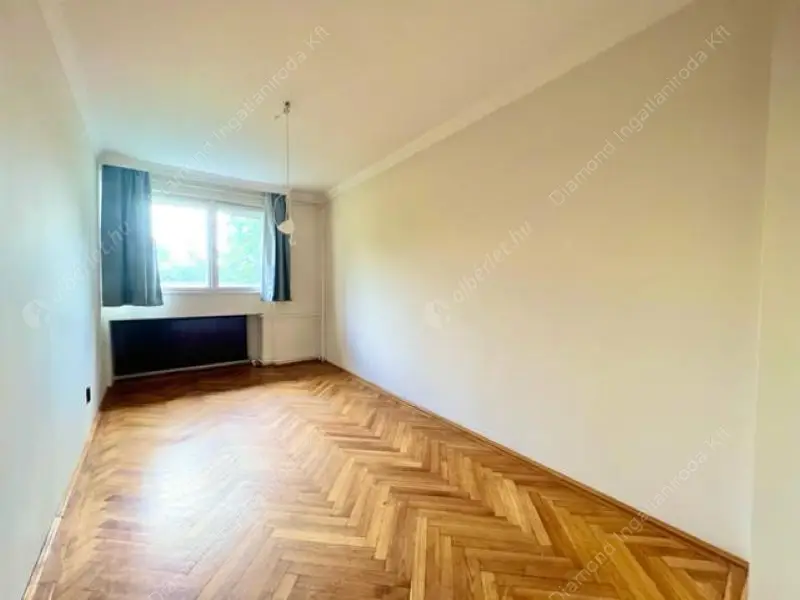 Kiadó albérlet 430000 Ft/hó áron: Budapest, I. kerület  Úri utca. Mérete: 100 nm, 3 szobás | Alberlet.hu - 6607137