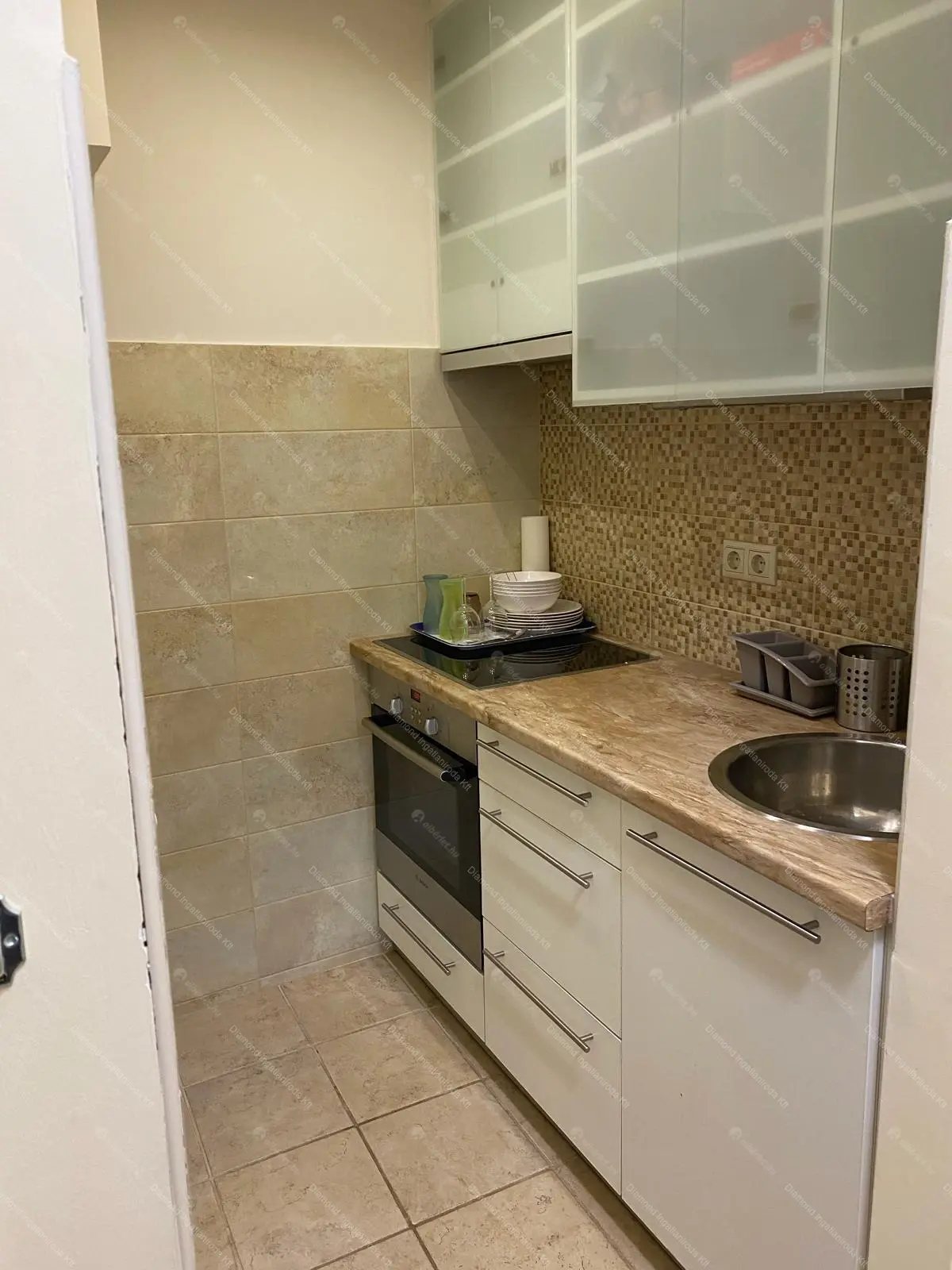 Kiadó albérlet 340000 Ft/hó áron: Budapest, I. kerület  Úri utca. Mérete: 30 nm, 1 szobás | Alberlet.hu - 6646735