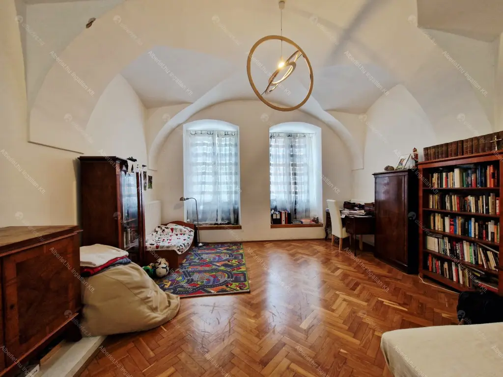 Kiadó albérlet 390000 Ft/hó áron: Budapest, I. kerület  Úri utca. Mérete: 72 nm, 2 szobás | Alberlet.hu - 6705984