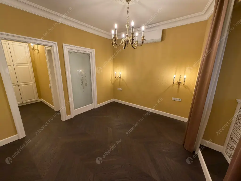 Kiadó albérlet 800000 Ft/hó áron: Budapest, I. kerület  Úri utca. Mérete: 75 nm, 2 szobás | Alberlet.hu - 6577991