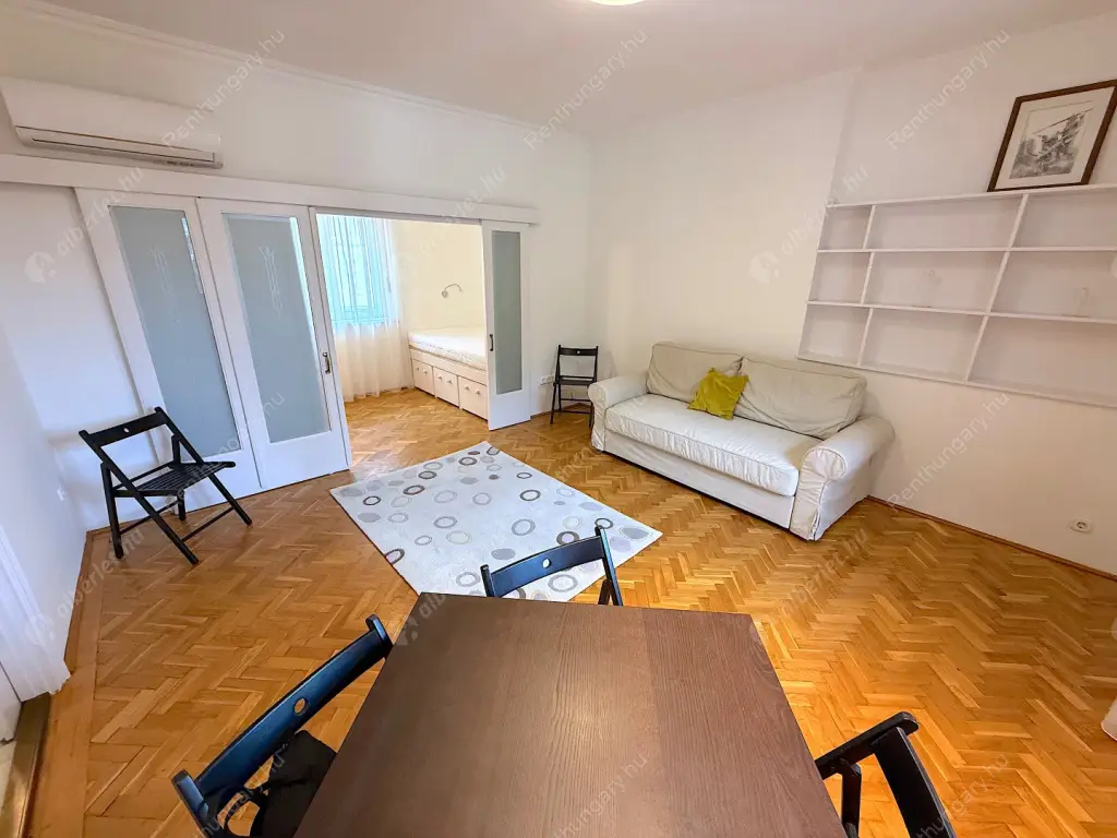 Kiadó albérlet 250000 Ft/hó áron: Budapest, I. kerület  Várfok utca. Mérete: 45 nm, 1 szobás | Alberlet.hu - 6606217