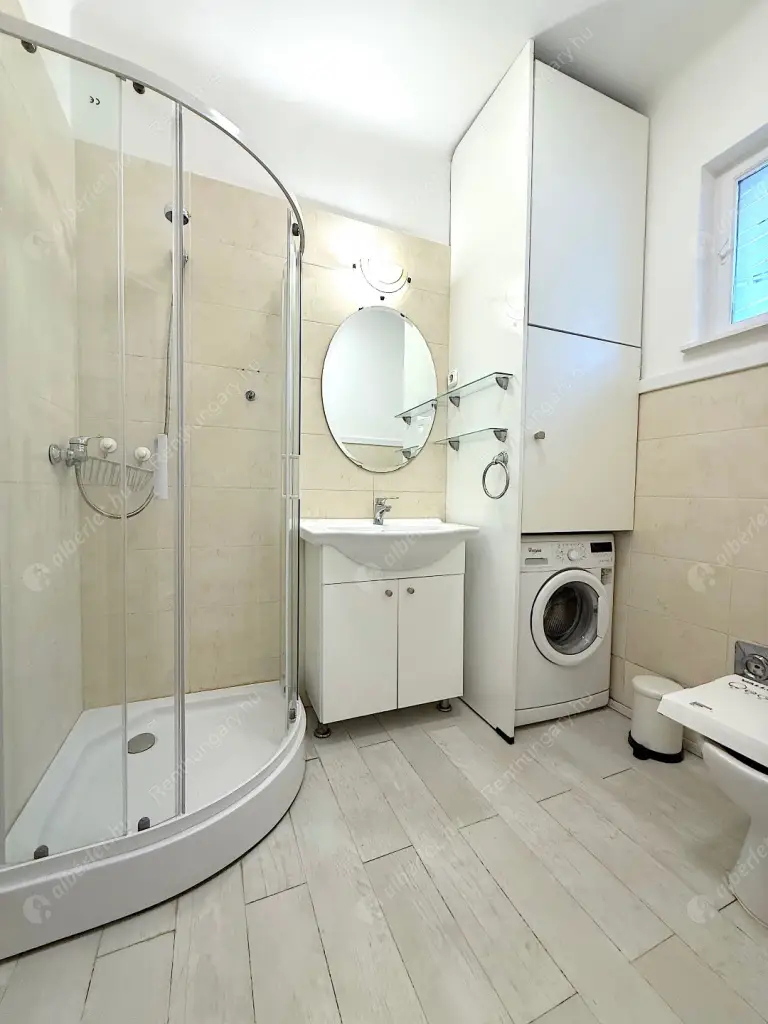 Kiadó albérlet 250000 Ft/hó áron: Budapest, I. kerület  Várfok utca. Mérete: 45 nm, 1 szobás | Alberlet.hu - 6606229