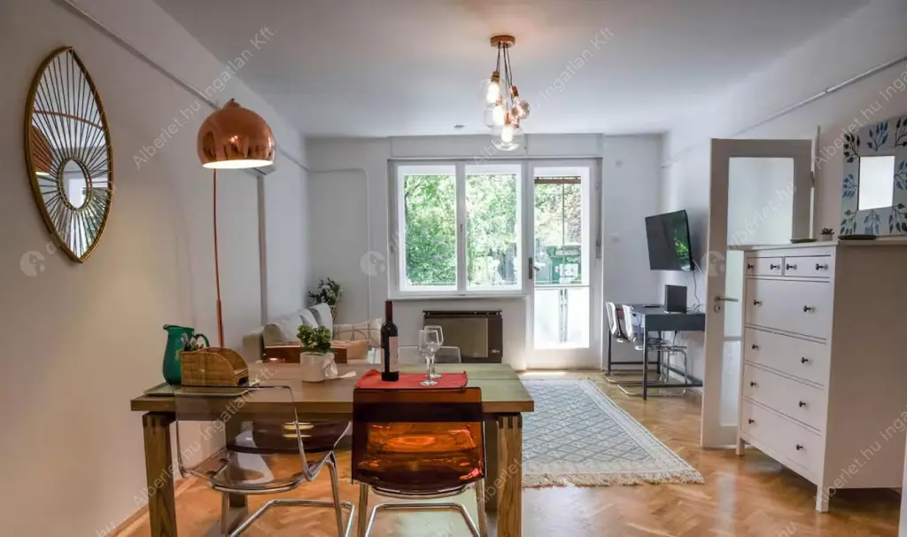 Kiadó albérlet 430000 Ft/hó áron: Budapest, I. kerület  Várfok utca. Mérete: 70 nm, 2 szobás | Alberlet.hu - 6634538