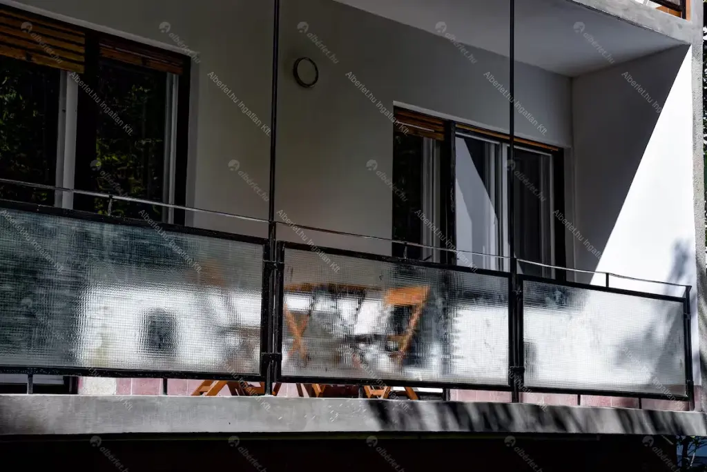 Kiadó albérlet 430000 Ft/hó áron: Budapest, I. kerület  Várfok utca. Mérete: 70 nm, 2 szobás | Alberlet.hu - 6682333