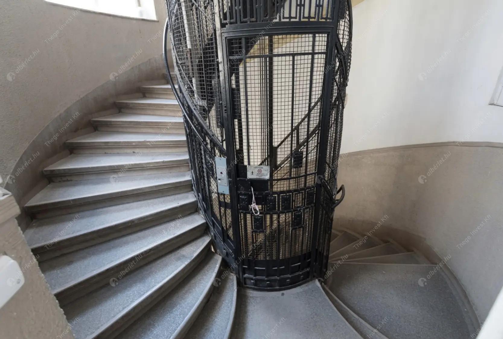 Kiadó albérlet 290000 Ft/hó áron: Budapest, I. kerület  Várkert rakpart. Mérete: 40 nm, 2 szobás | Alberlet.hu - 6579551