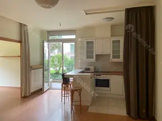 Kiadó albérlet 299000 Ft/hó áron: Budapest, I. kerület  Zsolt utca. Mérete: 47 nm, 2 szobás | Alberlet.hu - 6656544