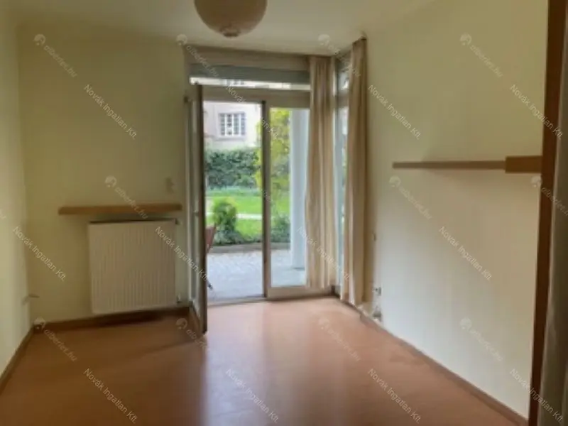 Kiadó albérlet 299000 Ft/hó áron: Budapest, I. kerület  Zsolt utca. Mérete: 47 nm, 2 szobás | Alberlet.hu - 6656556