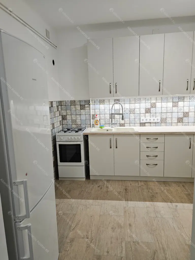 Kiadó albérlet 260000 Ft/hó áron: Budapest, I. kerület  Zsolt utca. Mérete: 50 nm, 1 szobás | Alberlet.hu - 6654701