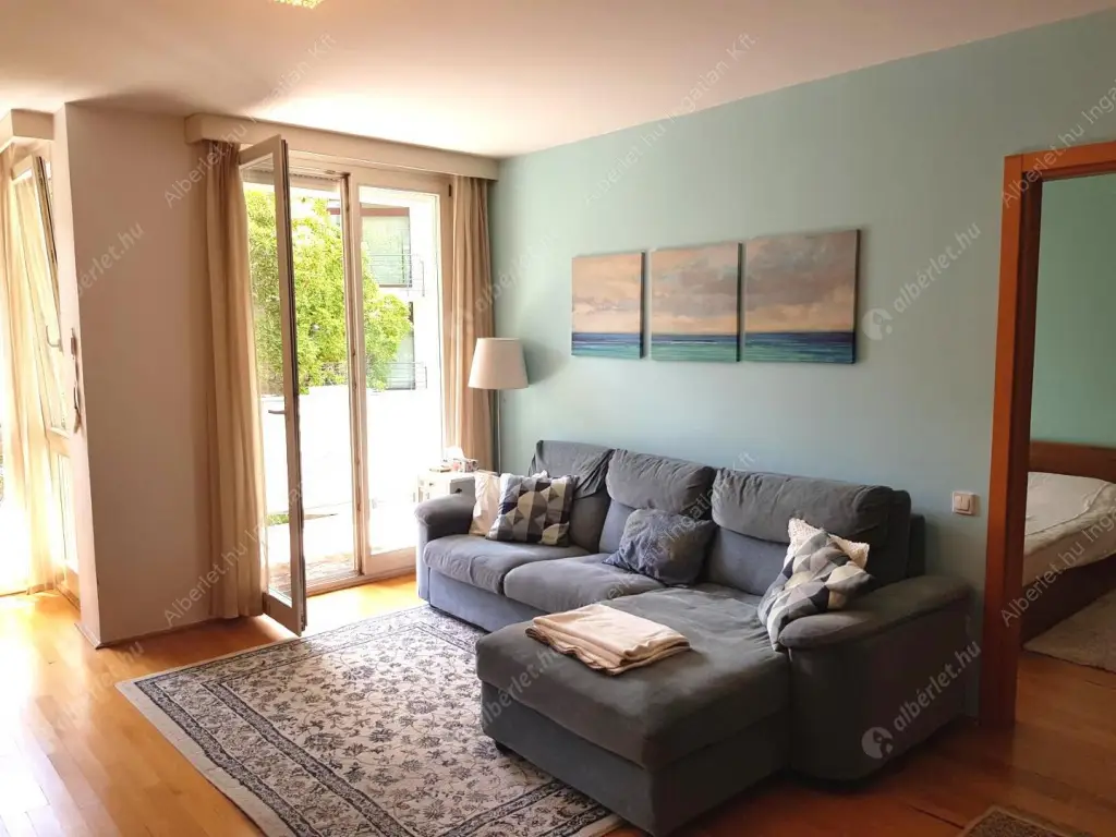 Kiadó albérlet 599000 Ft/hó áron: Budapest, I. kerület  Zsolt utca. Mérete: 80 nm, 3 szobás | Alberlet.hu - 6515756