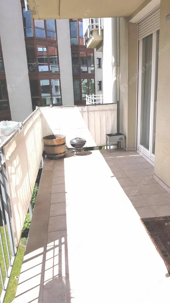 Kiadó albérlet 599000 Ft/hó áron: Budapest, I. kerület  Zsolt utca. Mérete: 80 nm, 3 szobás | Alberlet.hu - 6515757