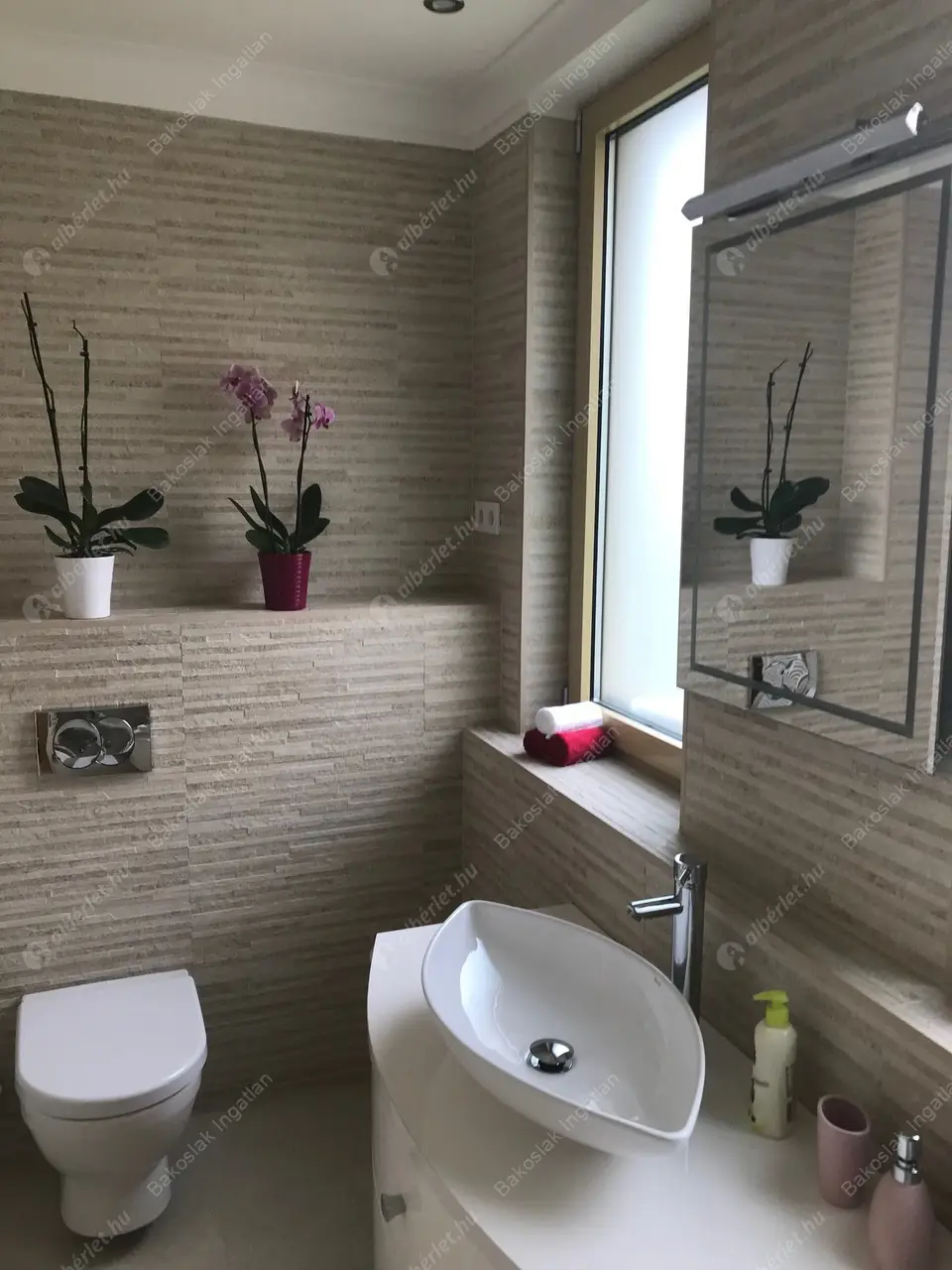 Kiadó albérlet 969000 Ft/hó áron: Budapest, II. kerület  Áfonya utca. Mérete: 110 nm, 4 szobás | Alberlet.hu - 4455255