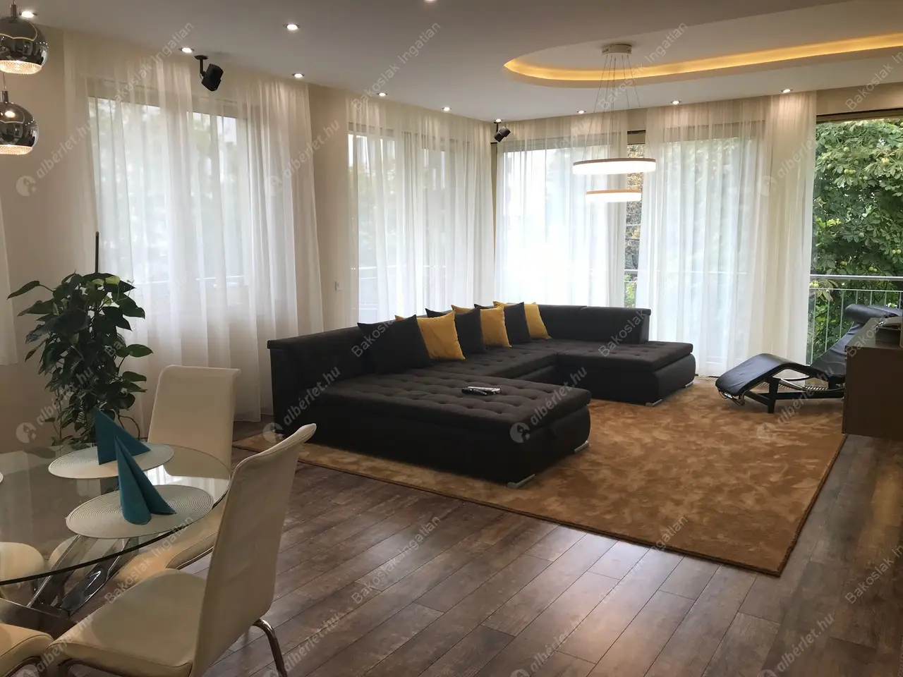 Kiadó albérlet 969000 Ft/hó áron: Budapest, II. kerület  Áfonya utca. Mérete: 110 nm, 4 szobás | Alberlet.hu - 4455269