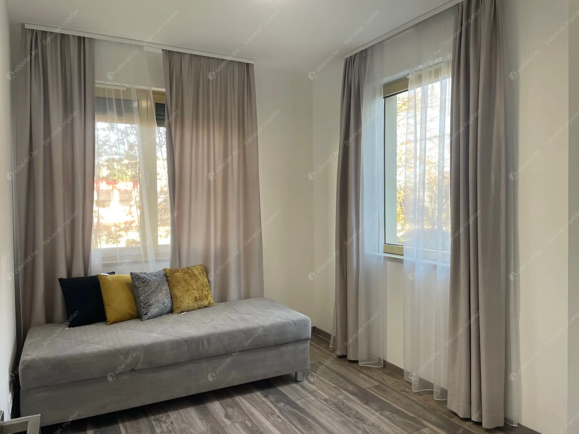 Kiadó albérlet 969000 Ft/hó áron: Budapest, II. kerület  Áfonya utca. Mérete: 120 nm, 4 szobás | Alberlet.hu - 6574146