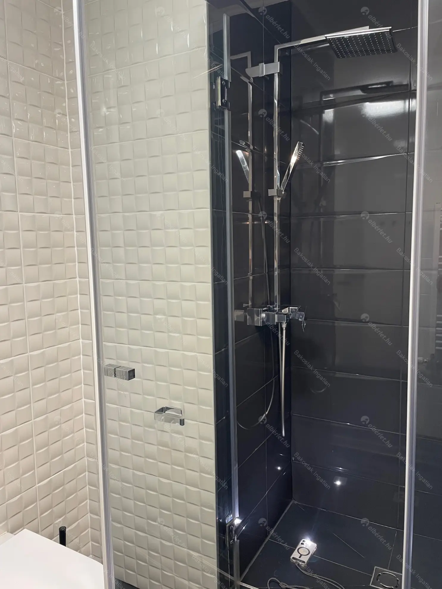 Kiadó albérlet 969000 Ft/hó áron: Budapest, II. kerület  Áfonya utca. Mérete: 120 nm, 4 szobás | Alberlet.hu - 6574154