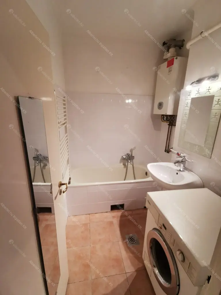 Kiadó albérlet 200000 Ft/hó áron: Budapest, II. kerület  Alsó Völgy utca. Mérete: 40 nm, 1 szobás | Alberlet.hu - 6642478