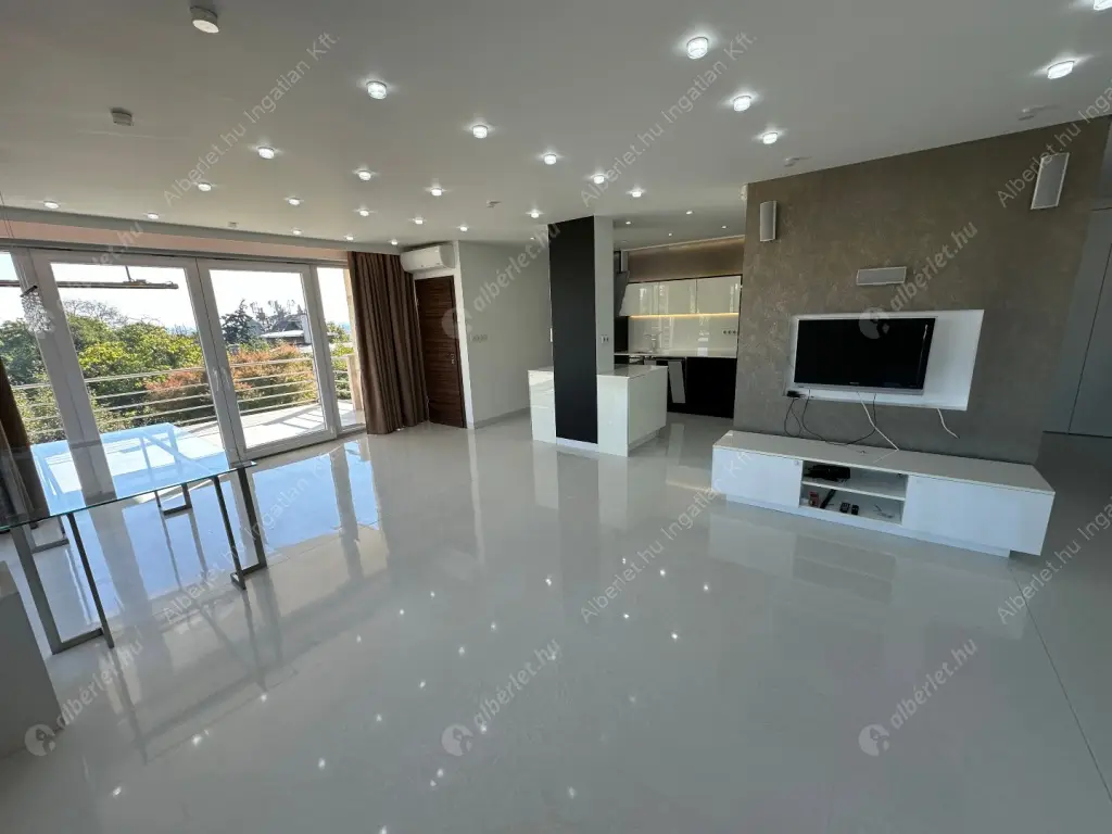 Kiadó albérlet 700000 Ft/hó áron: Budapest, II. kerület  Alsó zöldmáli út. Mérete: 113 nm, 3 szobás | Alberlet.hu - 6580587