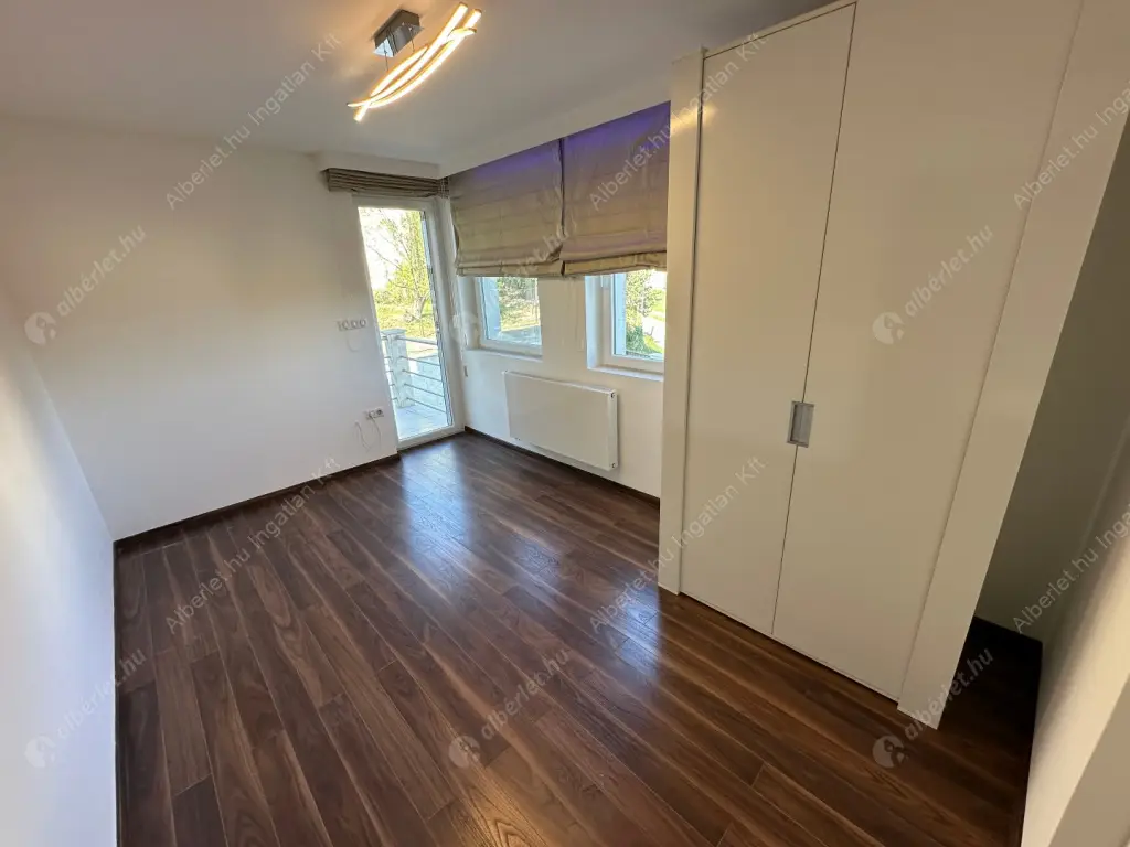 Kiadó albérlet 700000 Ft/hó áron: Budapest, II. kerület  Alsó zöldmáli út. Mérete: 113 nm, 3 szobás | Alberlet.hu - 6580602
