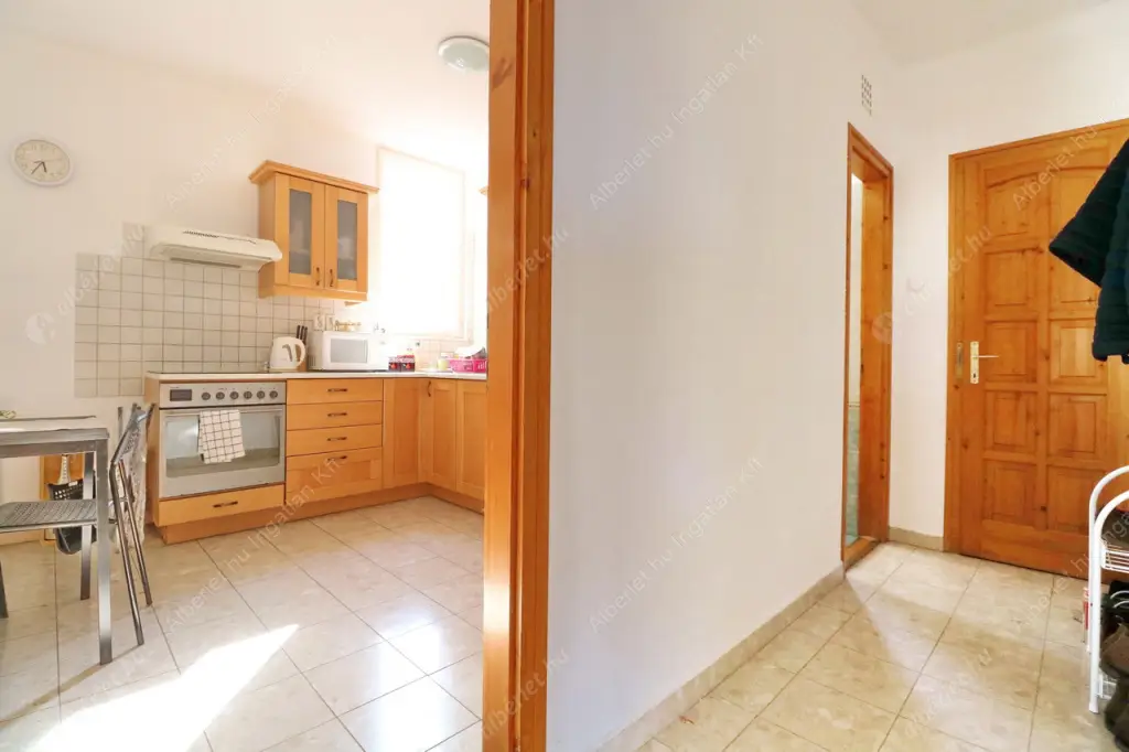 Kiadó albérlet 260000 Ft/hó áron: Budapest, II. kerület  Alvinci út. Mérete: 60 nm, 2 szobás | Alberlet.hu - 6633206