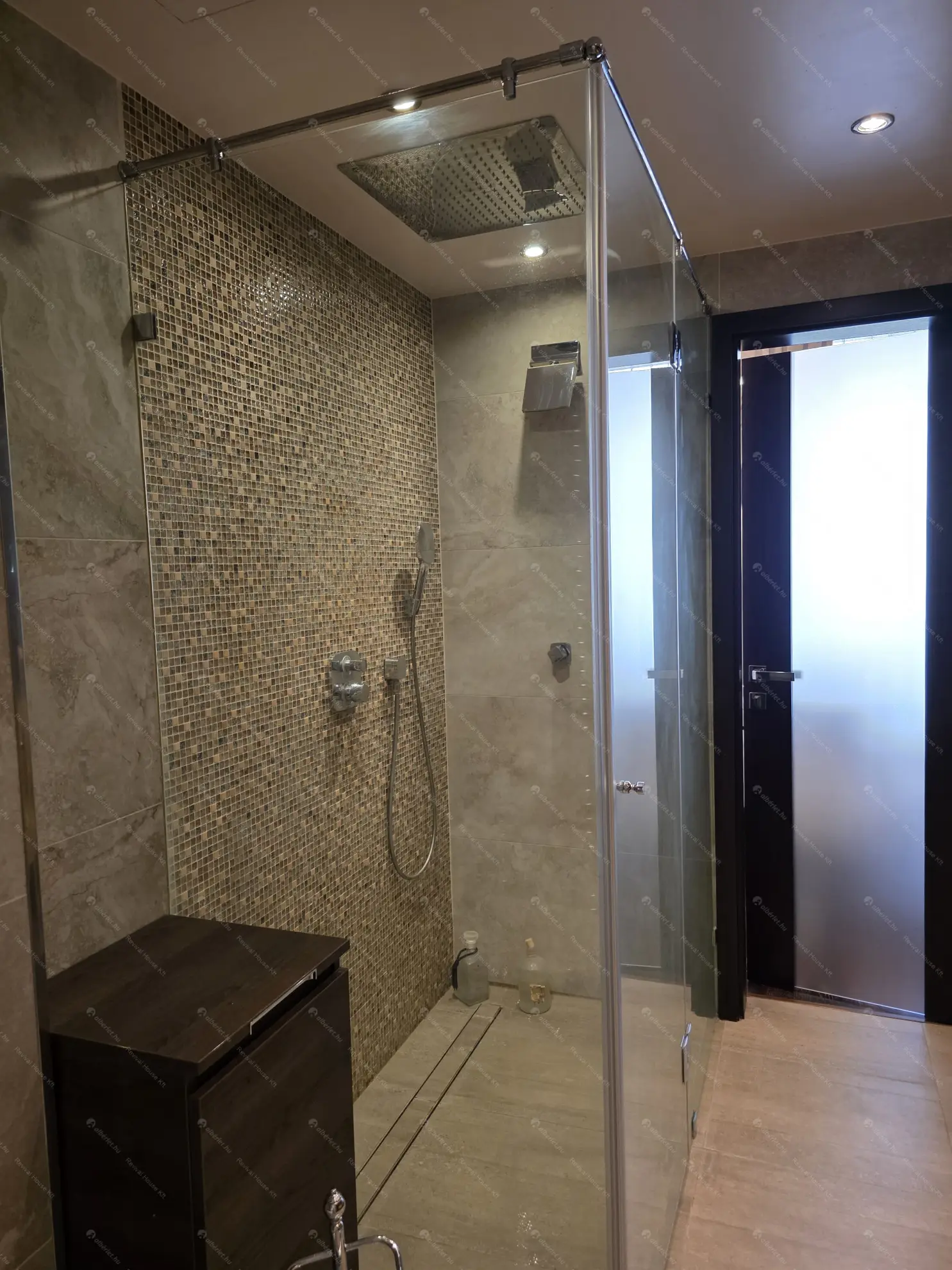 Kiadó albérlet 690000 Ft/hó áron: Budapest, II. kerület  Árpád fejedelem útja. Mérete: 100 nm, 2 szobás | Alberlet.hu - 6560403