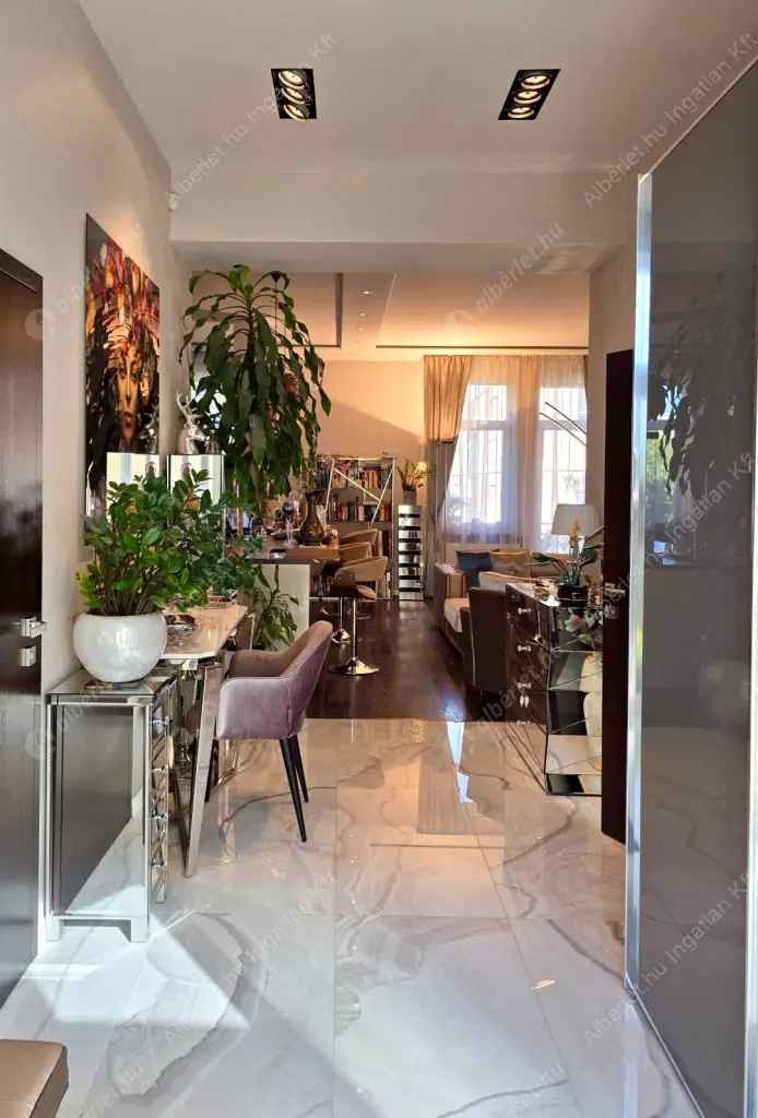 Kiadó albérlet 690000 Ft/hó áron: Budapest, II. kerület  Árpád fejedelem útja. Mérete: 98 nm, 2 szobás | Alberlet.hu - 6557413