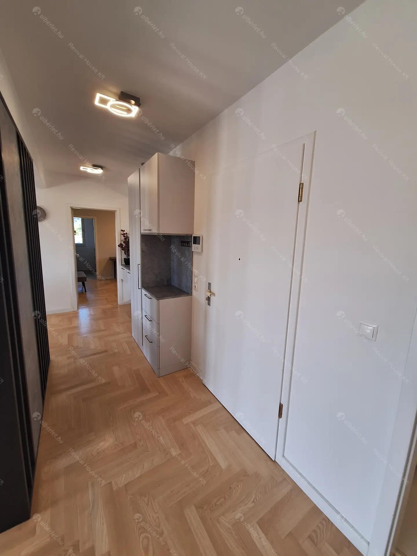 Kiadó albérlet 1200000 Ft/hó áron: Budapest, II. kerület  Battai út. Mérete: 126 nm, 3 szobás | Alberlet.hu - 6501203