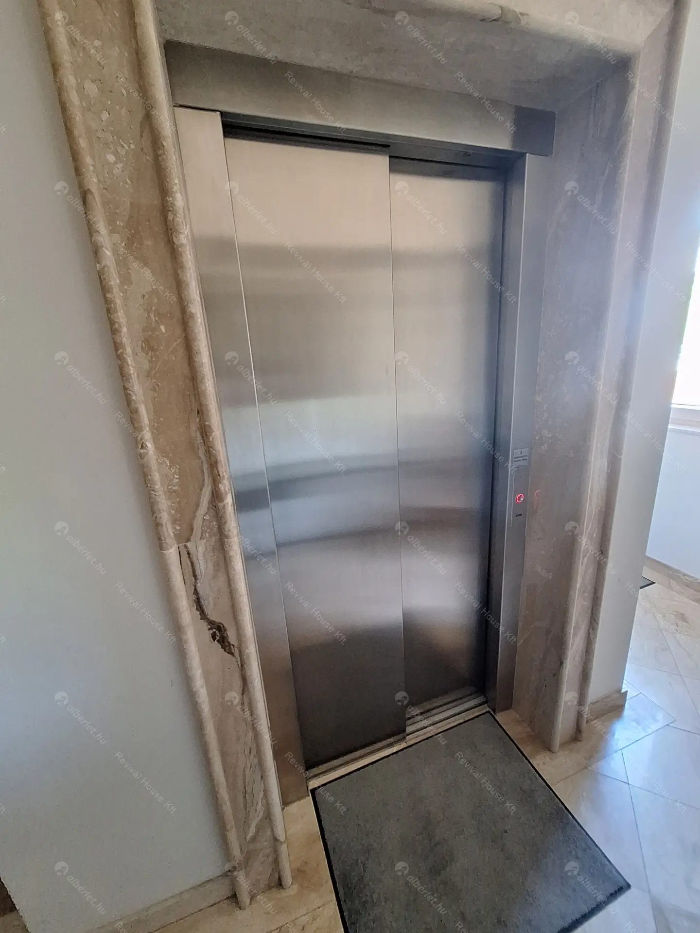 Kiadó albérlet 1200000 Ft/hó áron: Budapest, II. kerület  Battai út. Mérete: 126 nm, 3 szobás | Alberlet.hu - 6501221