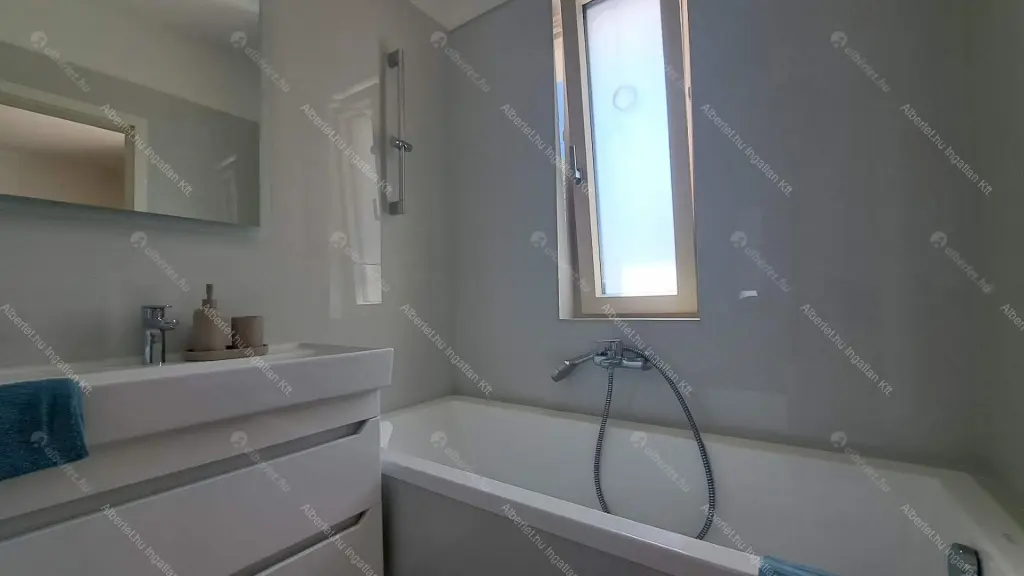 Kiadó albérlet 1280000 Ft/hó áron: Budapest, II. kerület  Battai út. Mérete: 146 nm, 4 szobás | Alberlet.hu - 6706448