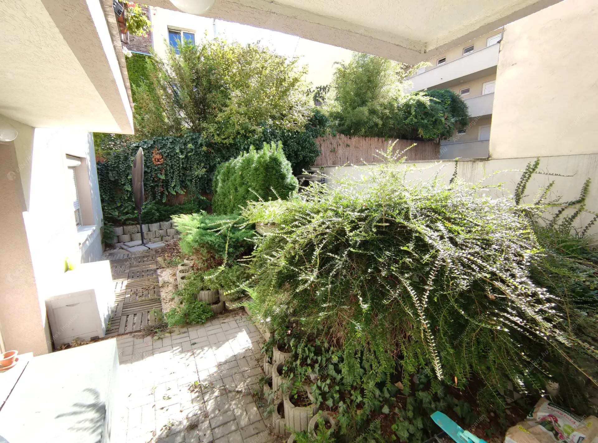 Kiadó albérlet 150000 Ft/hó áron: Budapest, II. kerület  Bécsi út. Mérete: 33 nm, 1 szobás | Alberlet.hu - 6327075