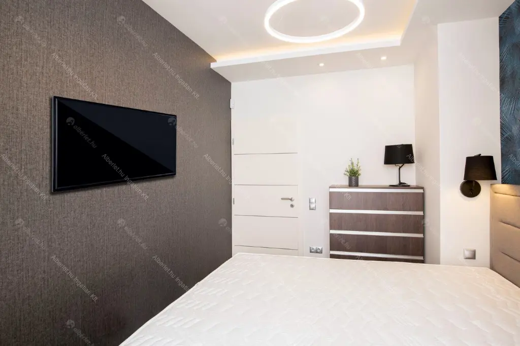 Kiadó albérlet 420000 Ft/hó áron: Budapest, II. kerület  Bem rakpart. Mérete: 50 nm, 1 szobás | Alberlet.hu - 6658507