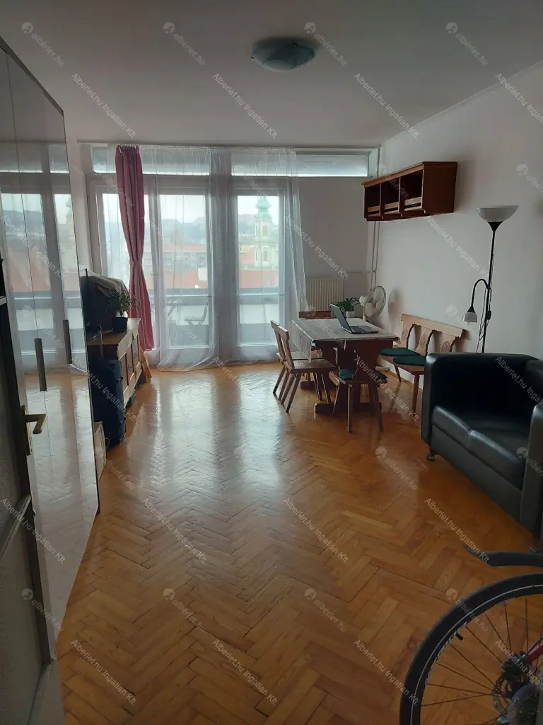 Kiadó albérlet 275000 Ft/hó áron: Budapest, II. kerület  Bem rakpart. Mérete: 50 nm, 1 szobás | Alberlet.hu - 6672193