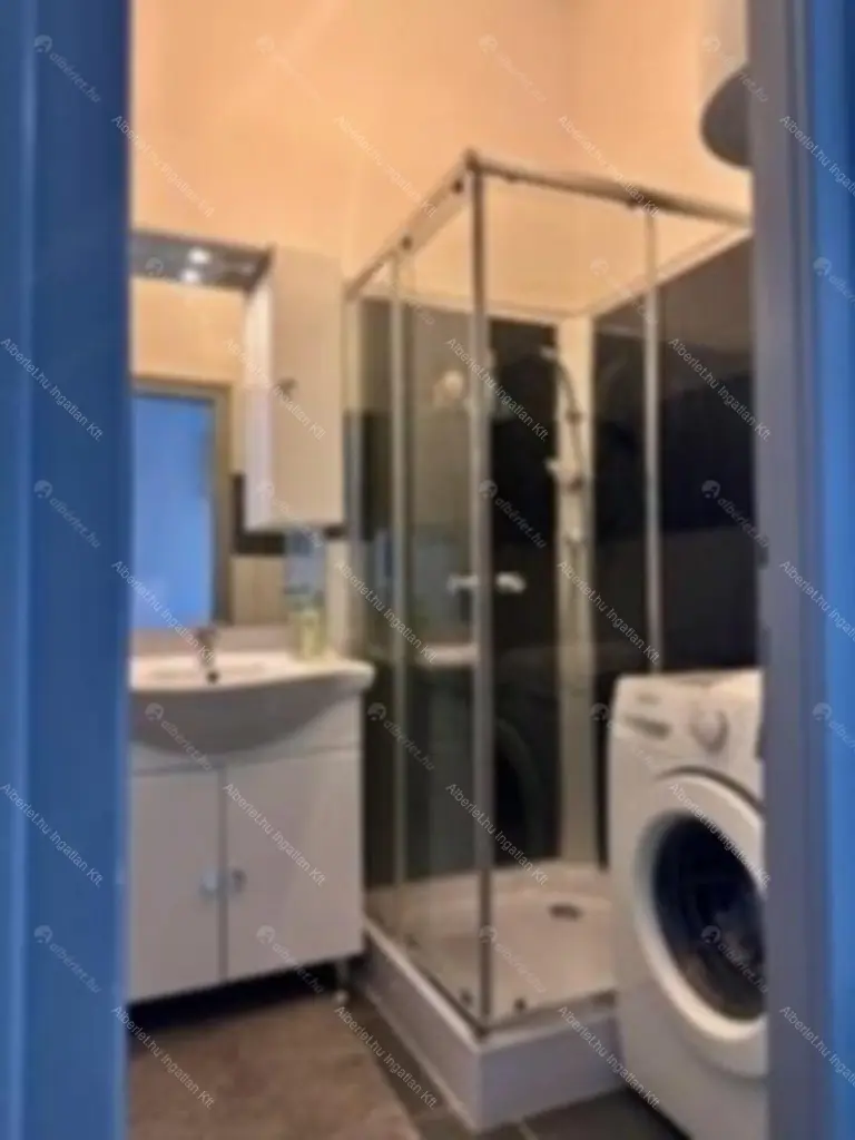 Kiadó albérlet 550000 Ft/hó áron: Budapest, II. kerület  Bem rakpart. Mérete: 80 nm, 2 szobás | Alberlet.hu - 6675670