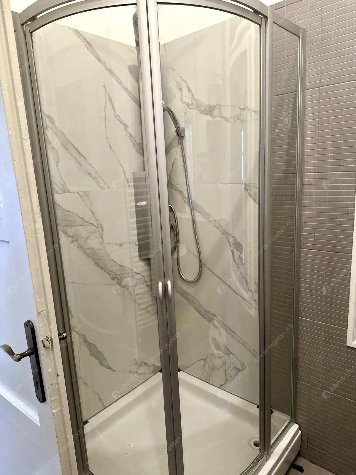 Kiadó albérlet 445000 Ft/hó áron: Budapest, II. kerület  Bem rakpart. Mérete: 86 nm, 3 szobás | Alberlet.hu - 6585564